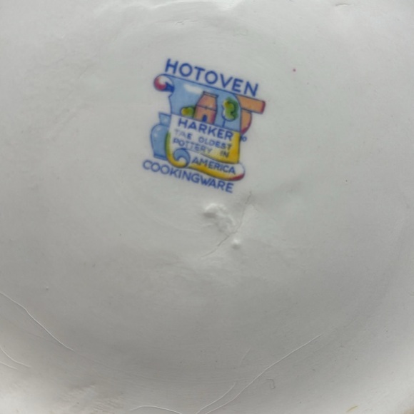 Harker pottery hot oven covered bakeware with lid - Picture 6 of 8